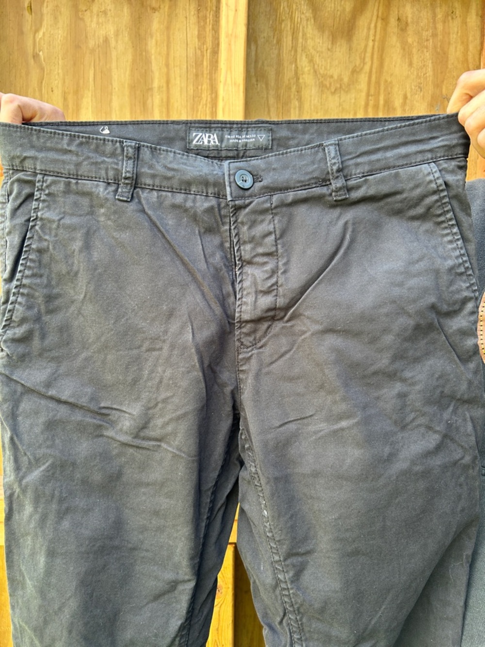 Zara Men’s Dark Gray Chino Pants